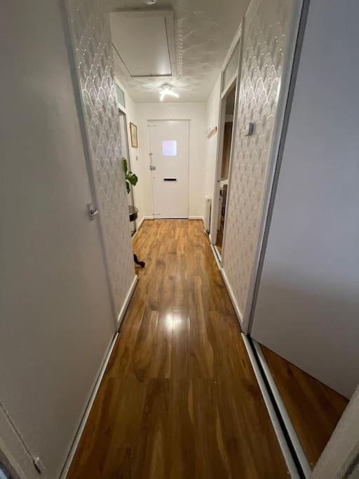 Spacious Bungalow In London, Near Central London, The Excel Centre And The O2, Ideal For Families Bagian luar foto